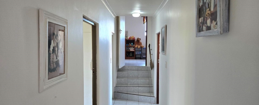 4 Bedroom Property for Sale in Kleinbaai Western Cape